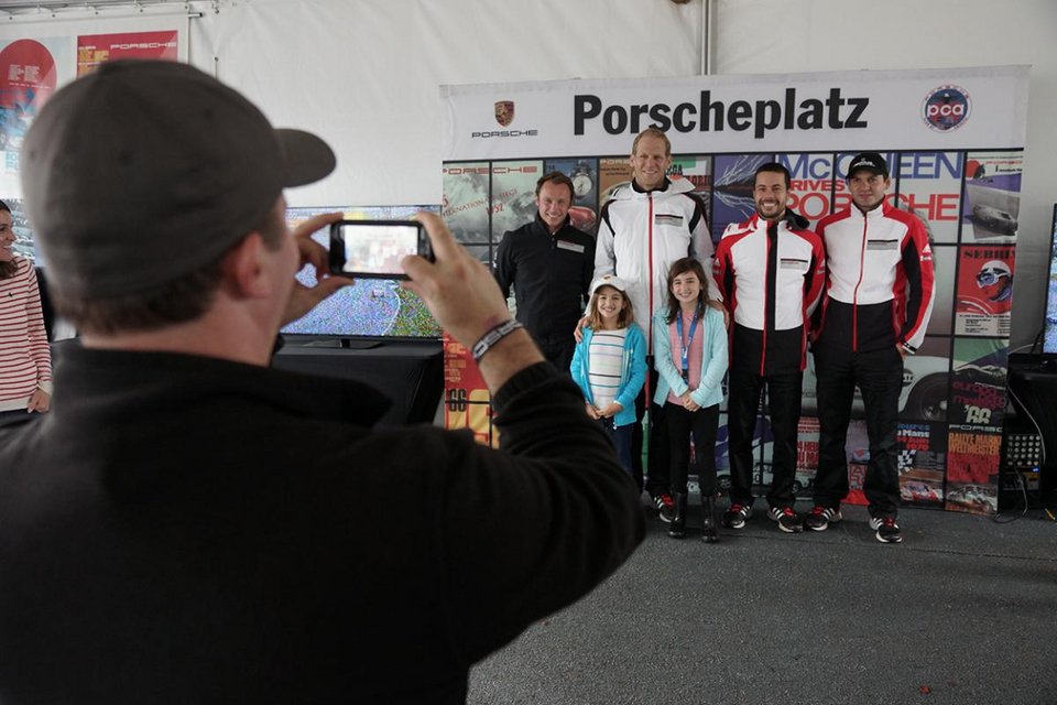 Μουσείο Porsche, άλλη εμπειρία -Γλυπτά με Carrera 911 [εικόνες] | iefimerida.gr 3