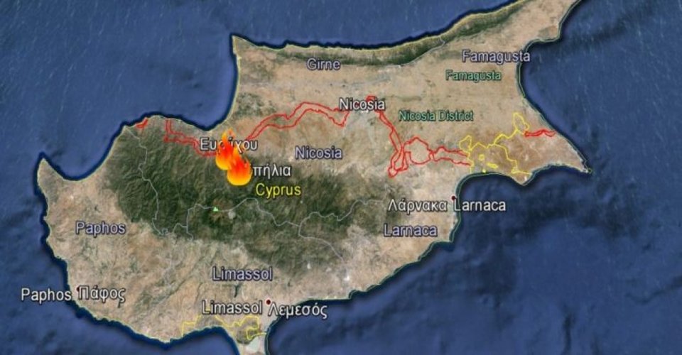 Πύρινη λαίλαπα κατακαίει την Κύπρο - Εκκενώνονται στρατόπεδα και μοναστήρια [εικόνες& βίντεο] | iefimerida.gr 4