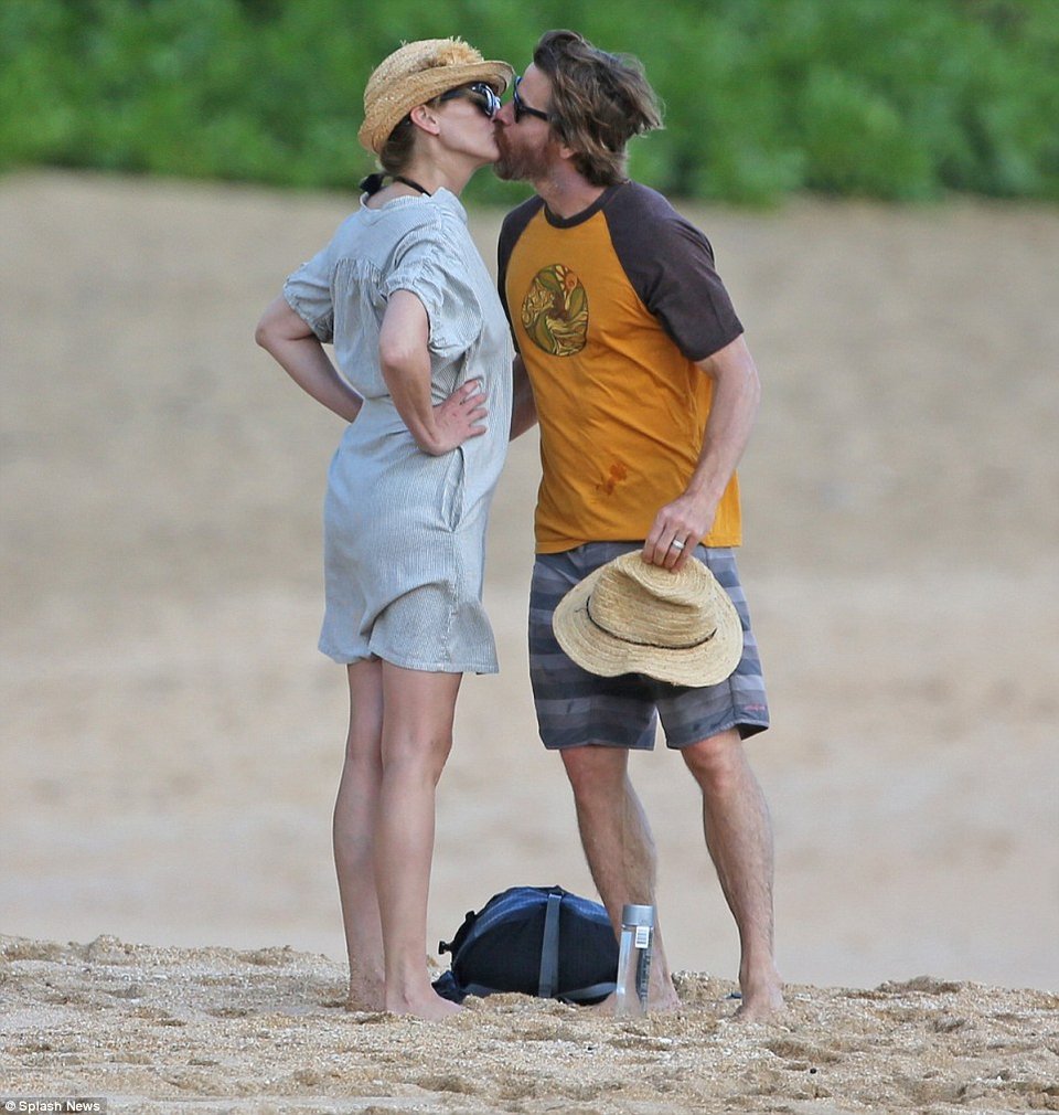 Πώς είναι ημίγυμνη στα 48 της η Τζούλια Ρόμπερτς, χωρίς ρετούς [εικόνες] | iefimerida.gr 3