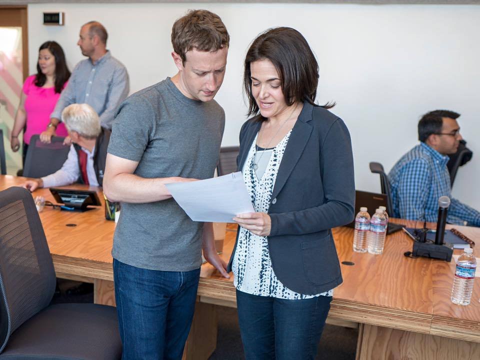 8 επαγγελματικές συμβουλές από την πιο επιτυχημένη γυναίκα στον κόσμο [εικόνες] | iefimerida.gr 0