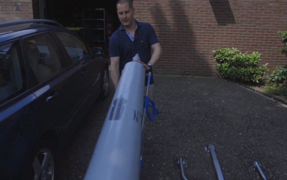 Απίστευτο: Ιδιοκτήτης καφετέριας, μετακίνησε τα... σύνορα Βελγίου-Ολλανδίας! [εικόνες] | iefimerida.gr 1