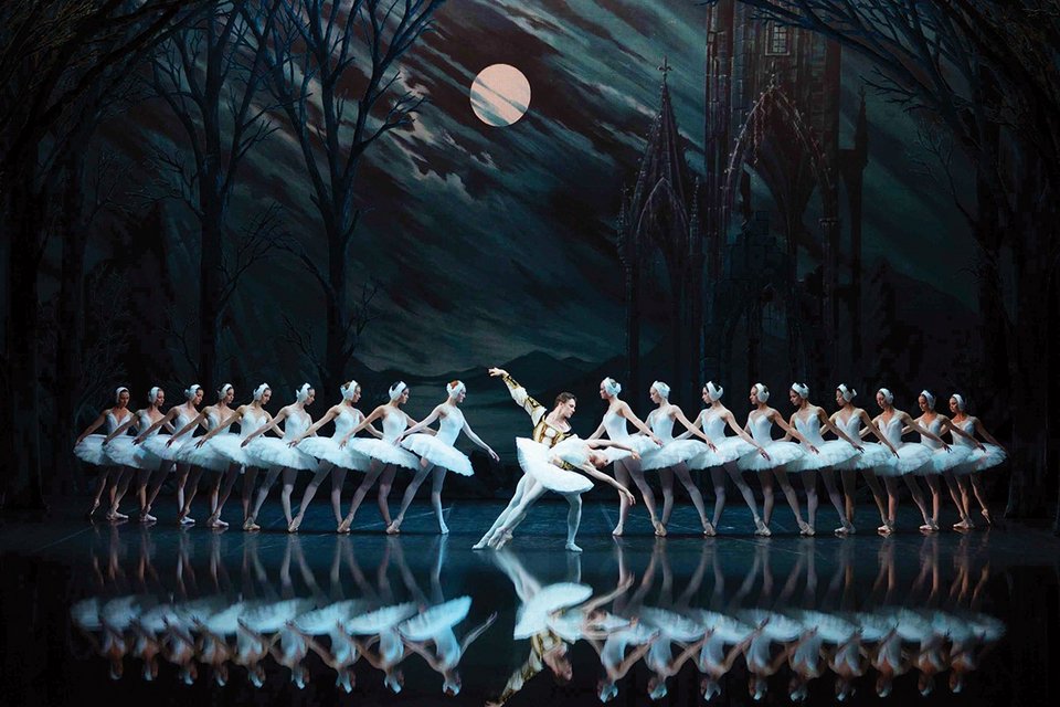 Μαγεία: «Η λίμνη των Κύκνων» από τα Russian Ballet σε περιοδεία ανά την Ελλάδα | iefimerida.gr 0