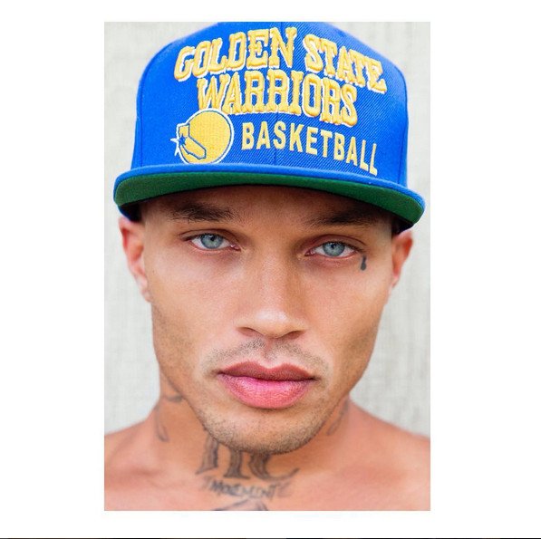 Ο πιο σέξι κατάδικος που είχε ρίξει το Instagram, το... ξαναρίχνει -Εγινε μοντέλο [εικόνες] | iefimerida.gr 0