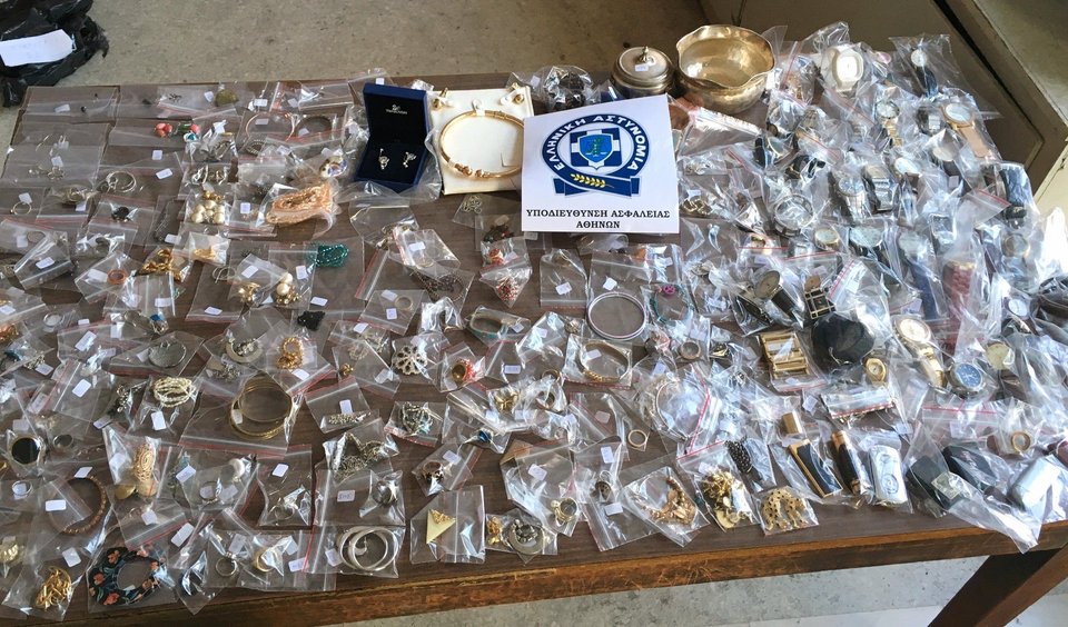 Εξαρθρώθηκε η μεγαλύτερη εγκληματική οργάνωση της Αττικής -Γεωργιανοί εισέβαλλαν σε σπίτια [εικόνες]  | iefimerida.gr 4