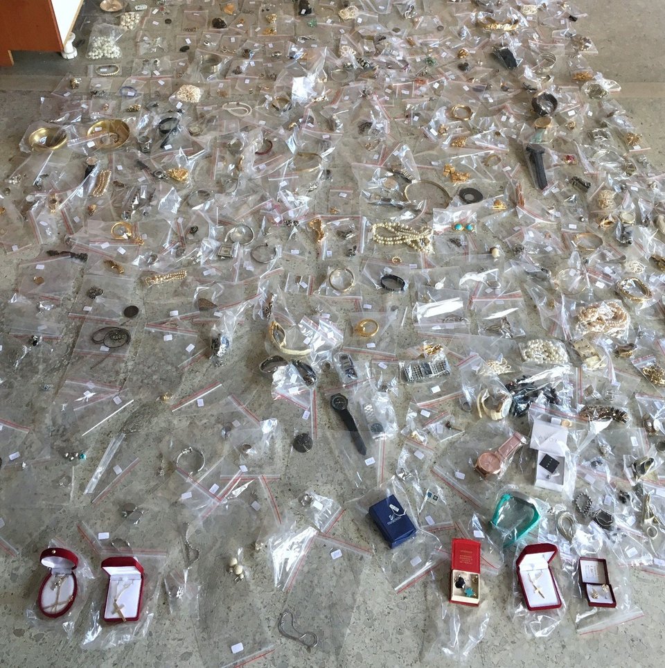 Εξαρθρώθηκε η μεγαλύτερη εγκληματική οργάνωση της Αττικής -Γεωργιανοί εισέβαλλαν σε σπίτια [εικόνες]  | iefimerida.gr 5