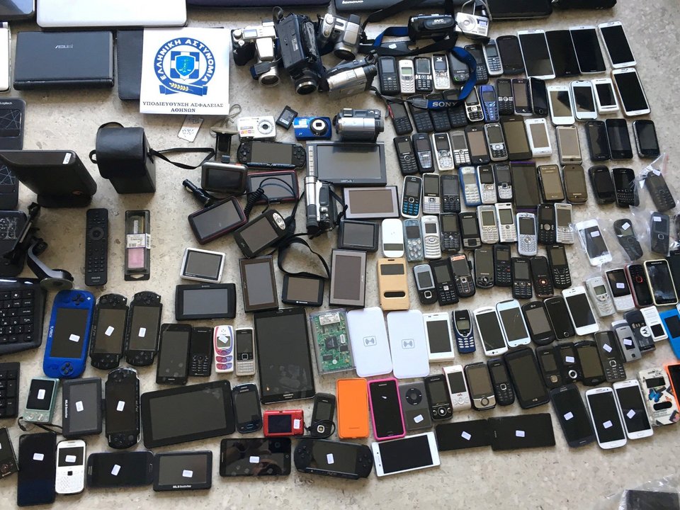 Εξαρθρώθηκε η μεγαλύτερη εγκληματική οργάνωση της Αττικής -Γεωργιανοί εισέβαλλαν σε σπίτια [εικόνες]  | iefimerida.gr 0