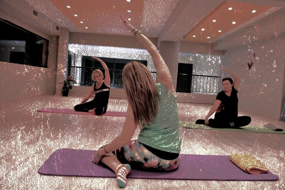 Η νέα ζωή της Δήμητρας Ρουμπέση -Η επιστροφή στην Αθήνα και η νέα δουλειά [εικόνες] | iefimerida.gr 1