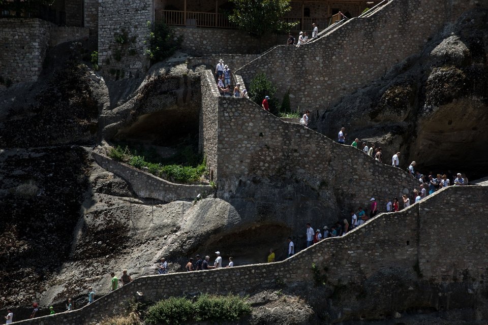 Εκδρομή στα Μετέωρα –Μοναστήρια σκαρφαλωμένα σε απόκρημνους βράχους | iefimerida.gr 3
