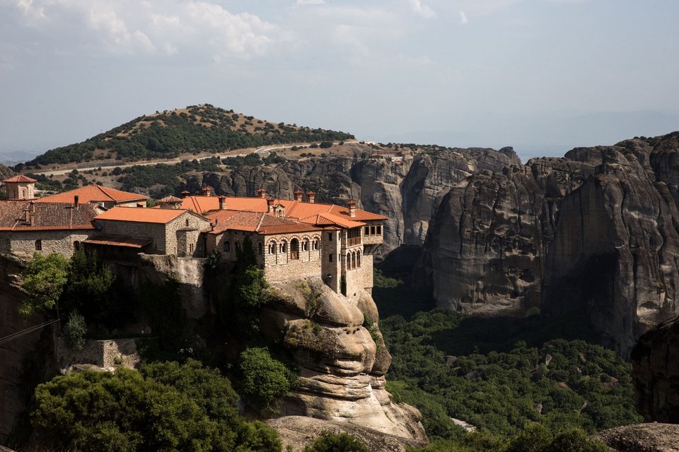 Εκδρομή στα Μετέωρα –Μοναστήρια σκαρφαλωμένα σε απόκρημνους βράχους | iefimerida.gr 2