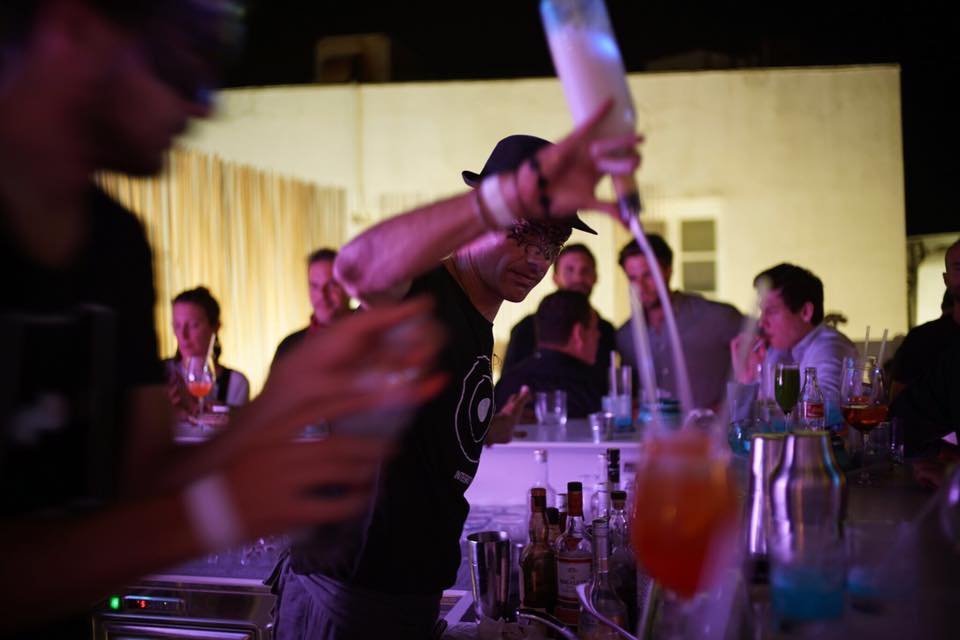 BOLLICINE: Ενα διαφορετικό στέκι, με ιταλικό ταμπεραμέντο, «έσκασε» στη Μύκονο | iefimerida.gr 1