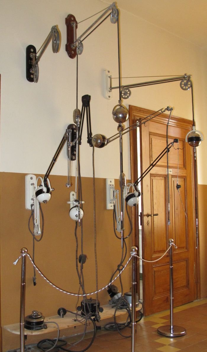 Ενα διαφορετικό μουσείο: Με οδοντιατρικά εργαλεία, μασέλες και αντικείμενα από το 1750[εικόνες] | iefimerida.gr 3