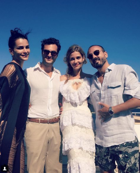 Ο γάμος της χρονιάς στη Μύκονο -Παντρεύτηκε η Μπάρος με τον Αιγύπτιο μεγιστάνα [εικόνες] | iefimerida.gr 4