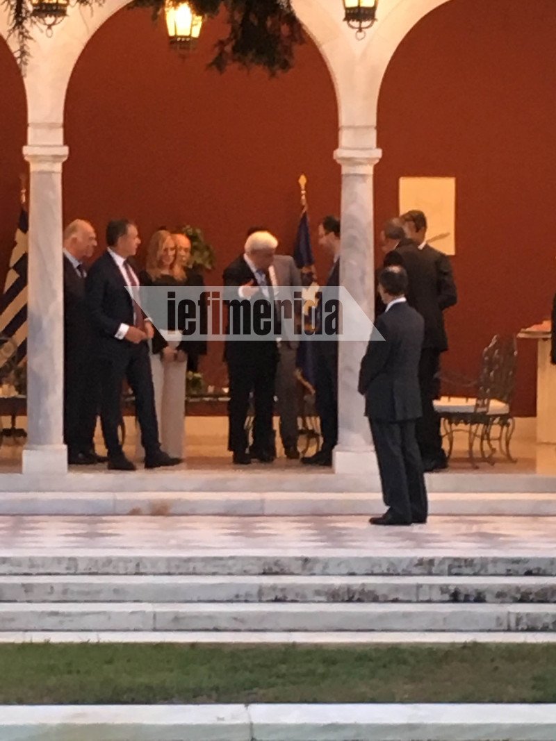 Το Προεδρικό Μέγαρο άνοιξε τις πύλες του για τη γιορτή της Δημοκρατίας | iefimerida.gr 9