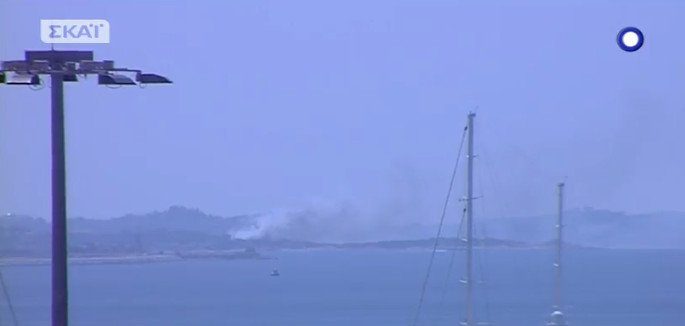 Φωτιά στη Γλυφάδα, κοντά στα «Αστέρια» -Απομακρύνθηκαν τα παιδιά από το ΠΙΚΠΑ [εικόνα] | iefimerida.gr 0