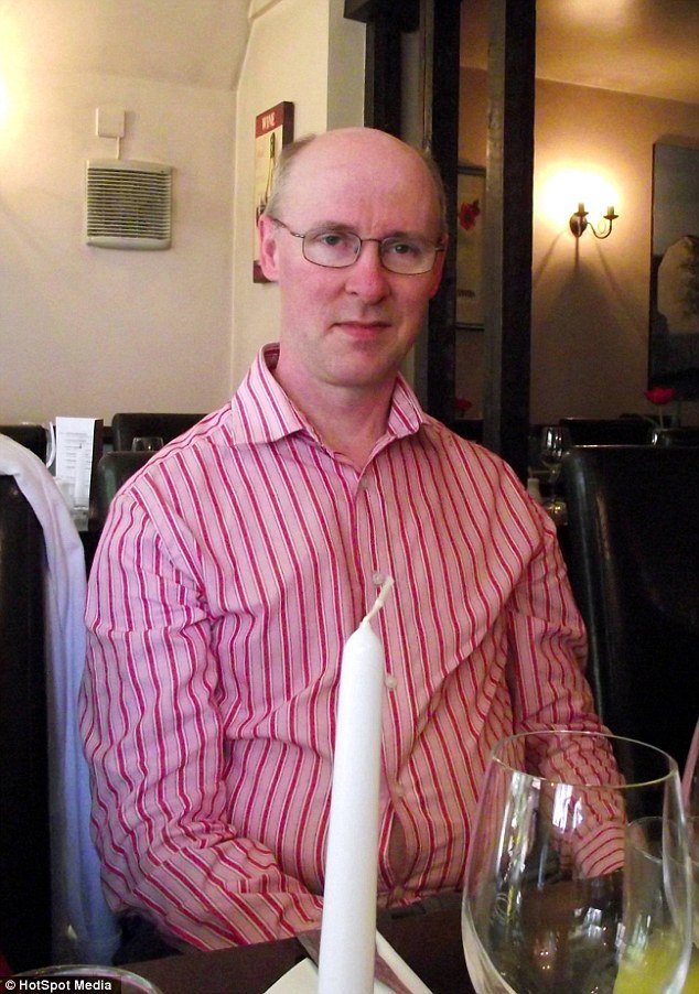 50χρονος κάνει pole dancing και τα σπάει! [εικόνες] | iefimerida.gr 1