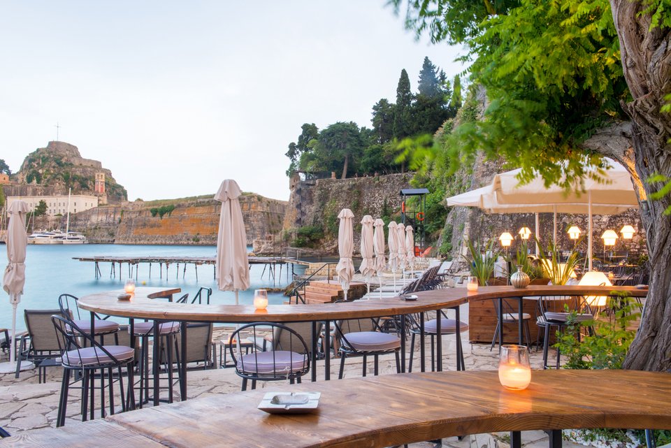 Imabari Seaside Lounge Bar & Resto: Το all day&night meeting point της Κέρκυρας [εικόνες] | iefimerida.gr 4