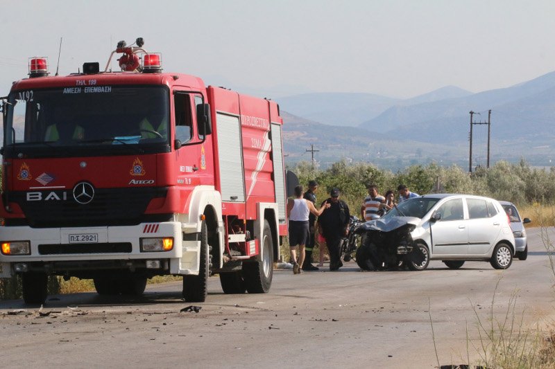Αργος: Καραμπόλα 3 αυτοκινήτων -4 παιδιά ελαφρά τραυματίες [εικόνες] | iefimerida.gr 5