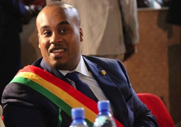 Ο γιος του μπαμπά, ο αδελφός του μπαμπά -Ετσι χτίζονται οι πολιτικές δυναστείες, ακόμη και στην Αφρική [εικόνες] | iefimerida.gr 2