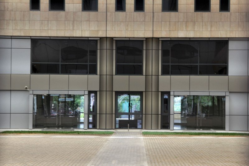 Τον Σεπτέμβριο το ΥΠΟΙΚ μεταφέρεται στο κτίριο του Κεράνη [εικόνες] | iefimerida.gr 1