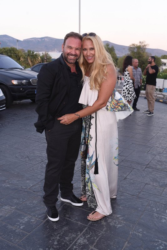 Κουρκούλης - Κελεκίδου ήρθαν από Αυστραλία και βάφτισαν την κόρη τους [εικόνες] | iefimerida.gr 2