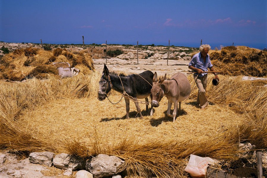 Το Paris Match παραληρεί για πέντε ελληνικά νησιά -«Είναι γωνιές του παραδείσου!» [εικόνες] | iefimerida.gr 0