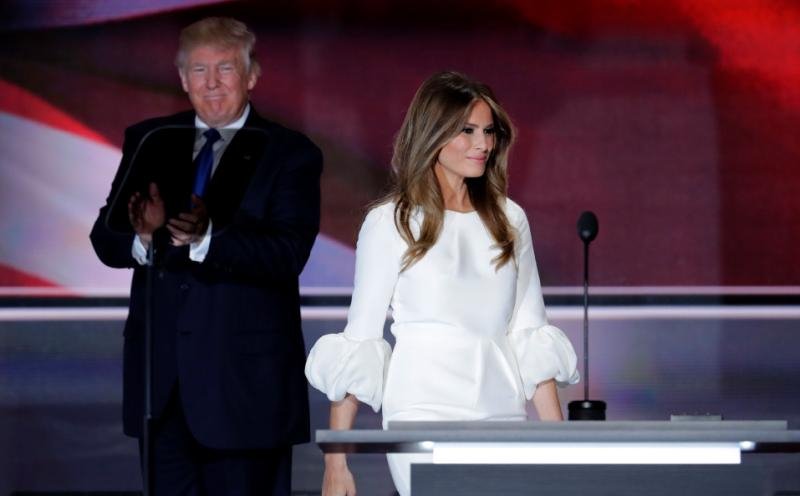 Απίστευτο: Η Μελάνια Τραμπ ξεπατίκωσε λέξη προς λέξη μια ομιλία της Μισέλ Ομπάμα [εικόνες & βίντεο] | iefimerida.gr 0