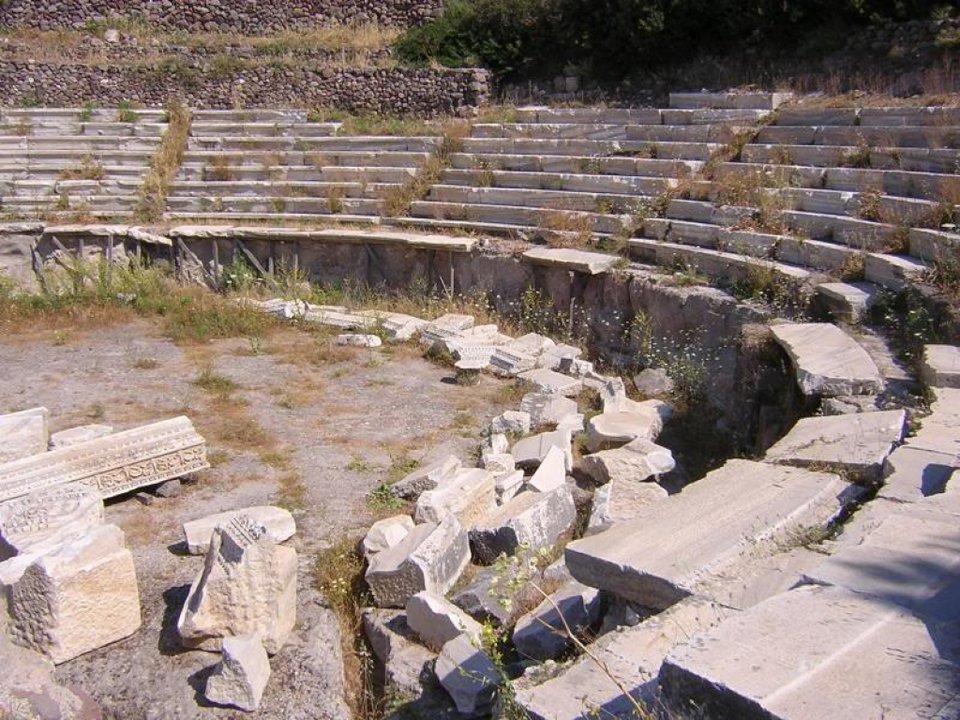 Ανοίγει για το κοινό το αρχαίο θέατρο στη Μήλο -Από τα καλύτερα σωζόμενα στις Κυκλάδες | iefimerida.gr 0