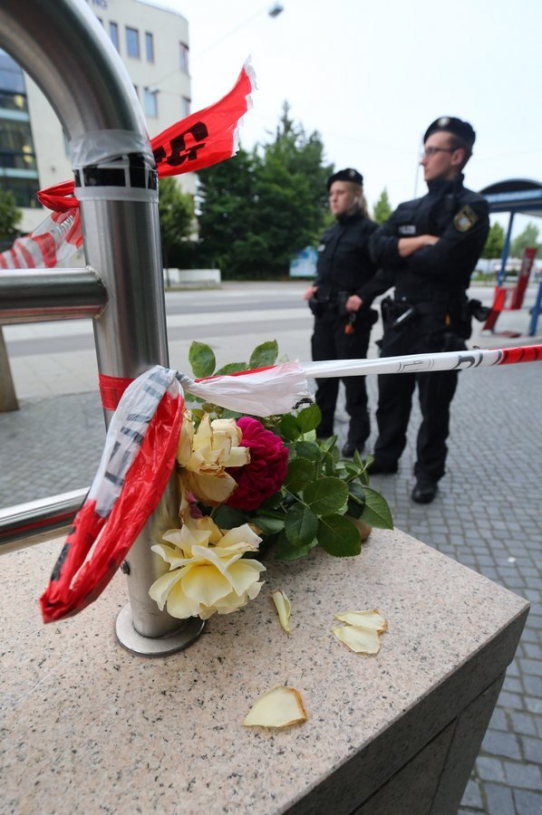 Η επόμενη ημέρα στο Μόναχο: Εντονη αστυνομική παρουσία στους δρόμους [εικόνες] | iefimerida.gr 3