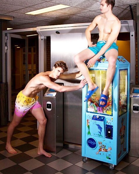 MOSES: Τα slippers που κάνουν θραύση -Ανετα, χρωματιστά και μυρωδάτα [εικόνες] | iefimerida.gr 2