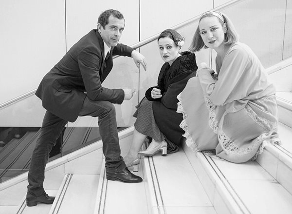 Ο Γεράσιμος Γεννατάς «θάβει» την Ορέστεια: Ουστ κοπρόσκυλα του Χουβαρδά, δεν πάει άλλο... [εικόνες] | iefimerida.gr 0