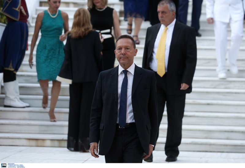 Εντυπωσιακές κυρίες στο Προεδρικό Μέγαρο -Εκθαμβωτική Κατερίνα Μάρκου στα κίτρινα, με αέρινο φόρεμα η Κεφαλογιάννη [εικόνες] | iefimerida.gr 14