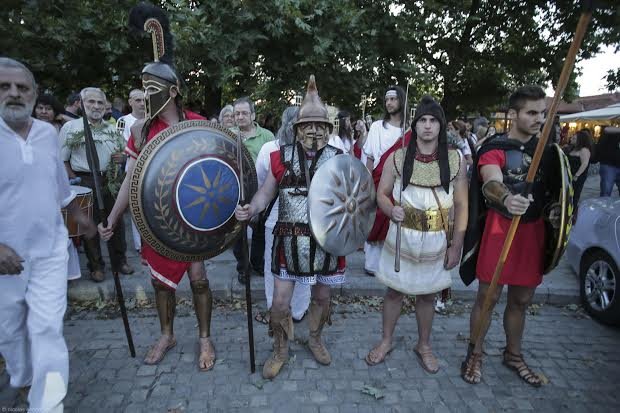 Ποιοι είναι οι δωδεκαθεϊστές που συγκεντρώνονται κάθε χρόνο στο Λιτόχωρο [εικόνες] | iefimerida.gr 2