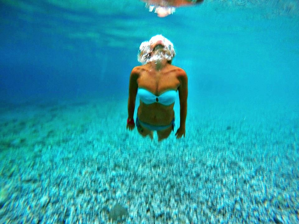 Η ξανθιά γυμνάστρια, νέα σύντροφος του Δημήτρη Σταρόβα -Γνωρίστηκαν στο καμαρίνι του [εικόνες] | iefimerida.gr 3