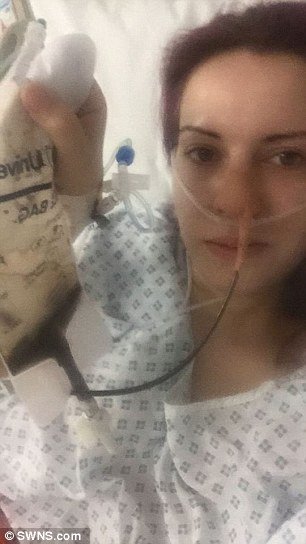 Απίστευτο: Αφαίρεσαν τριχόμπαλα 6 κιλών και 30 εκατοστών από στομάχι 23χρονης [εικόνες] | iefimerida.gr 1