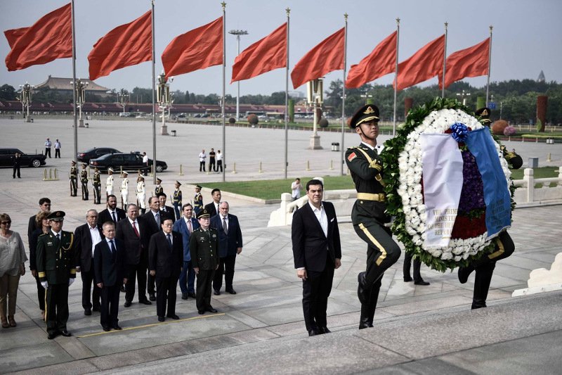 Ο Τσίπρας γίνεται σήμερα 42 -Πόσο έχει αλλάξει [εικόνες] | iefimerida.gr 2