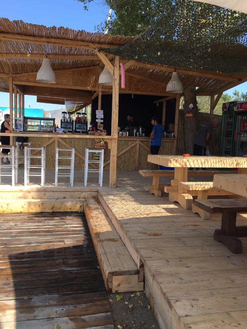 Salty Wave στον Σχινιά -To beach bar που θα γίνει το απόλυτο στέκι του καλοκαιριού [εικόνες] | iefimerida.gr 6