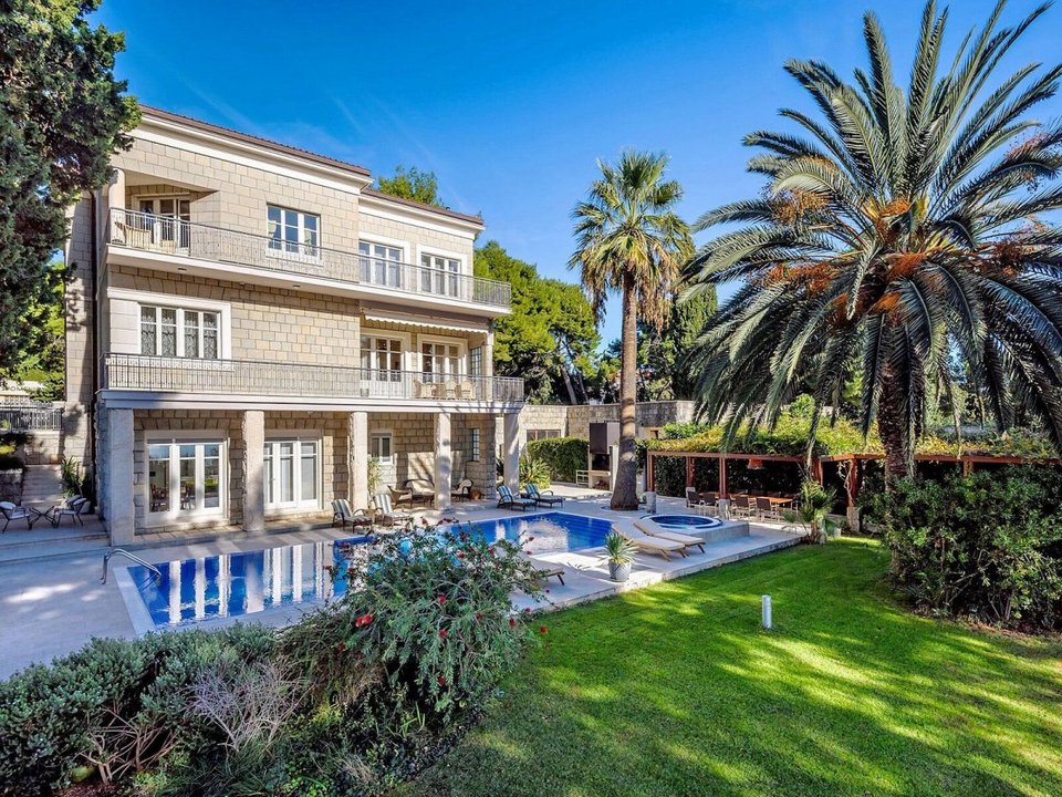 Business Insider: Τα πιο πολυτελή σπίτια που μπορείτε να νοικιάσετε για τις διακοπές -Ενα στην Ελλάδα [εικόνες] | iefimerida.gr 3