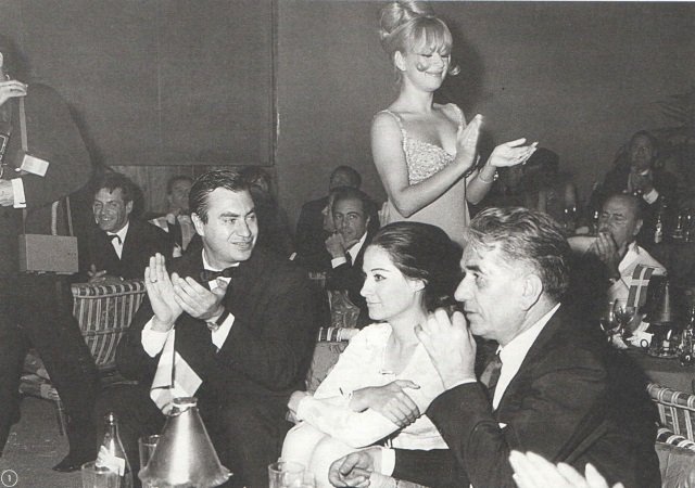 Αλίκη Βουγιουκλάκη: Το πάρτι της στις Κάννες που είχε εξελιχθεί σε... ξυλοδαρμό [εικόνες] | iefimerida.gr 4