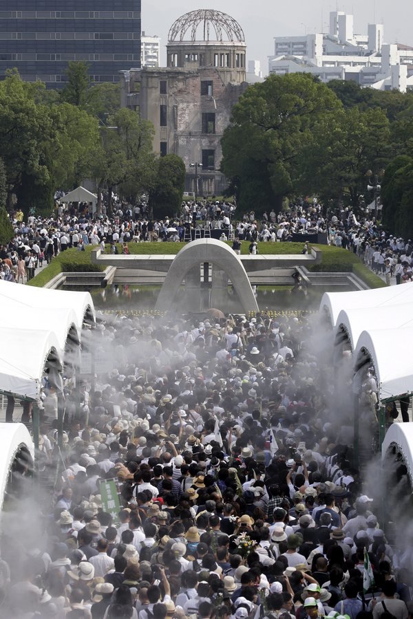 Ιαπωνία:71 χρόνια από τη ρίψη της πρώτης ατομικής βόμβας στη Χιροσίμα [εικόνες & βίντεο] | iefimerida.gr 0