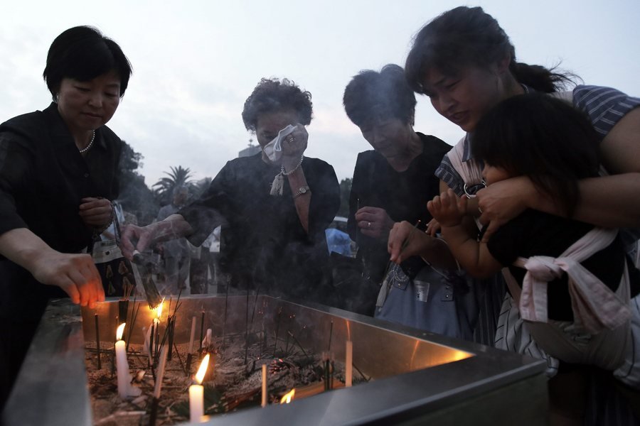 Ιαπωνία:71 χρόνια από τη ρίψη της πρώτης ατομικής βόμβας στη Χιροσίμα [εικόνες & βίντεο] | iefimerida.gr 7