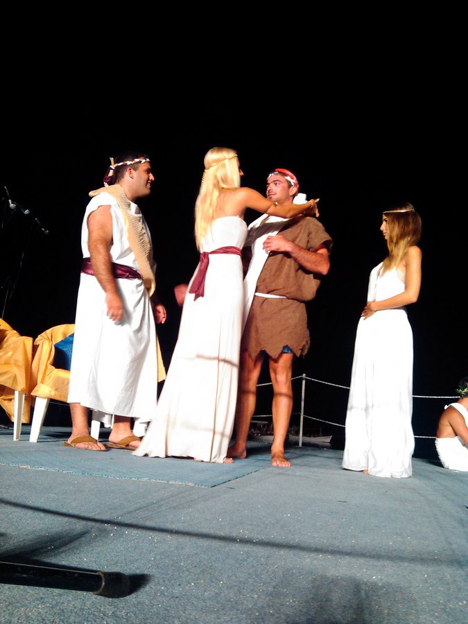 Ξεκίνησαν οι «βαρκαρόλες» στην Κέρκυρα -Το έθιμο που συνδέει αρχαιότητα και νεότερη ιστορία [εικόνες] | iefimerida.gr 3