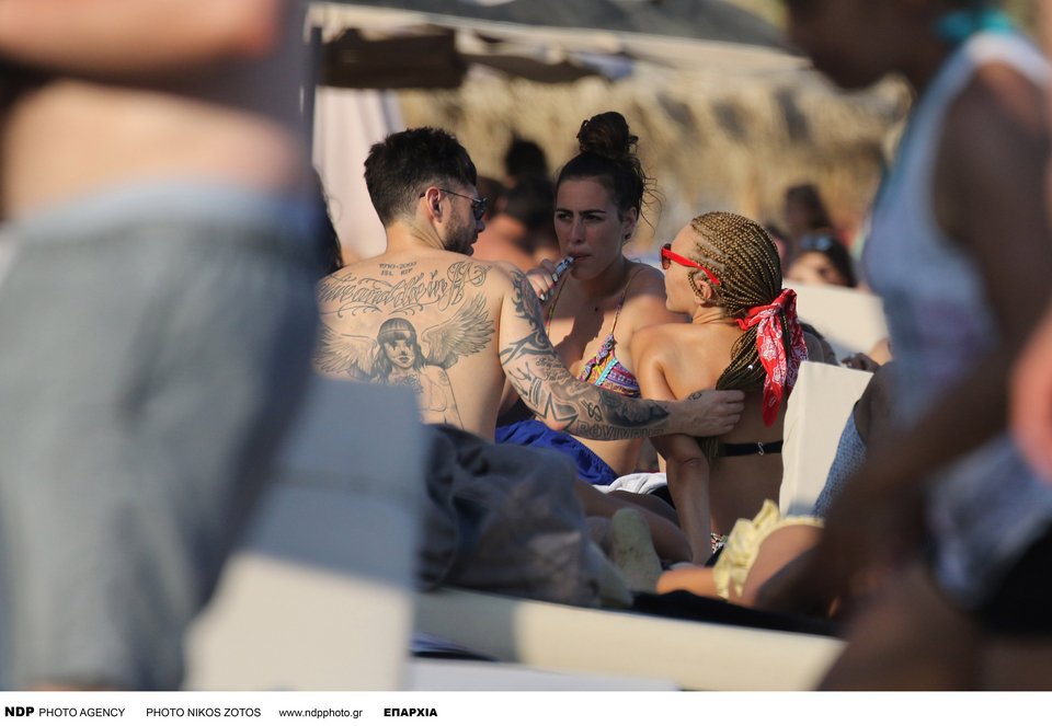 Το τατουάζ του Πάρι Κασιδόκωστα για τον παππού του Γιάννη Λάτση [εικόνες] | iefimerida.gr 1