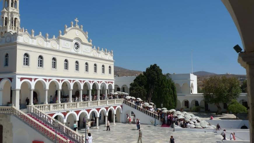 Εκκλησία Παναγίας Τήνου: Η θαυματουργή εικόνα -Το όραμα της μοναχής | iefimerida.gr 0