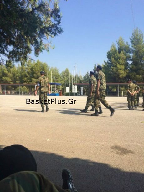 Τα αδέρφια Αντετοκούνμπο και η εκπαίδευσή τους στον στρατό [εικόνες] | iefimerida.gr 2