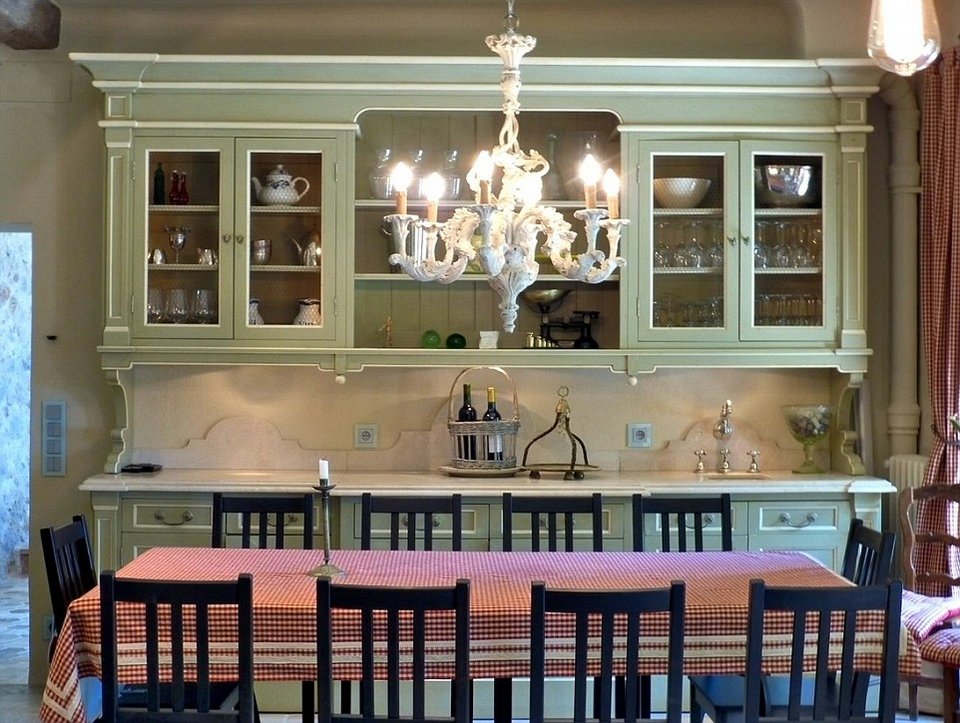 Δείτε τη βίλα της Μπριζίτ Μπαρντό στην Κυανή Ακτή, με 14 υπνοδωμάτια [εικόνες] | iefimerida.gr 4