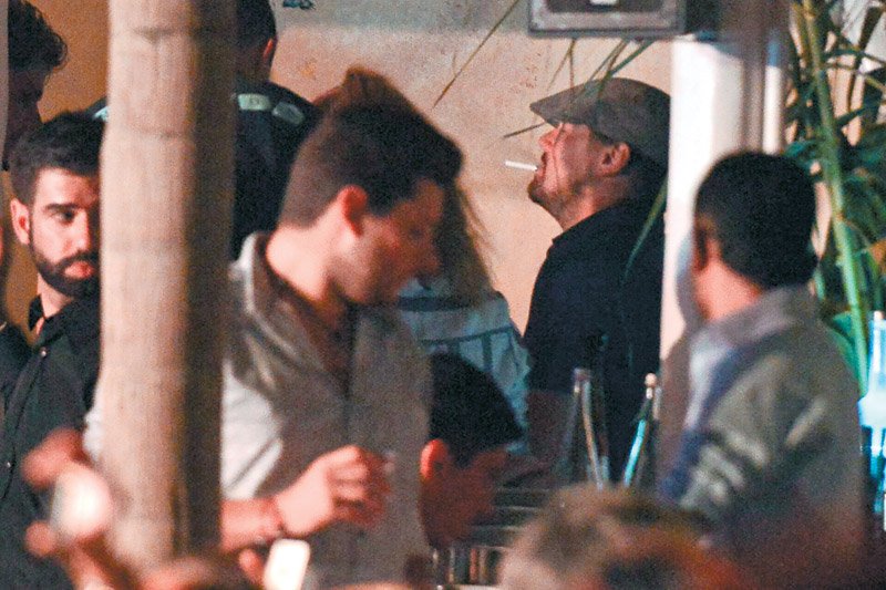 Το πριβέ πάρτι του Λεονάρντο Ντι Κάπριο στη Μύκονο: Ο Πάρις Κασιδόκωστας, η Τάμτα, οι άλλοι καλεσμένοι -Ολα όσα έγιναν [εικόνες] | iefimerida.gr 0