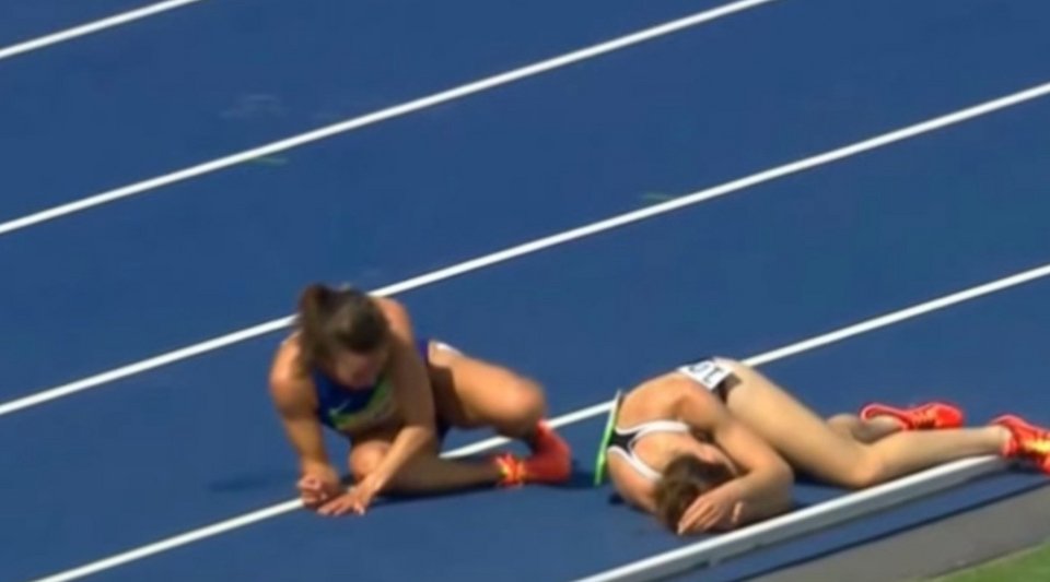 Σπάνια διάκριση για τις δυο αθλήτριες που δίδαξαν ήθος στο Ρίο [εικόνες&βίντεο] | iefimerida.gr 0