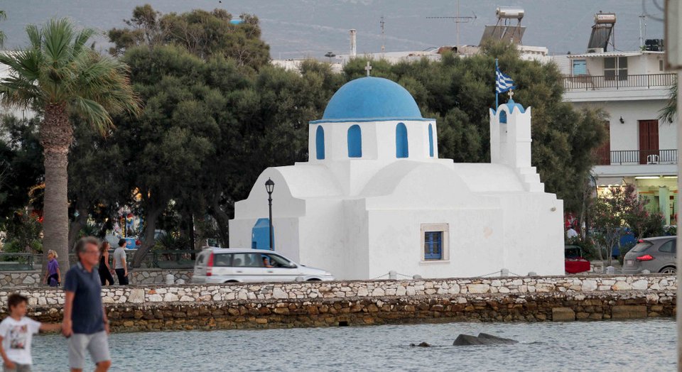Ο εορτασμός του Δεκαπενταύγουστου σε κάθε γωνιά της Ελλάδας -Από τη Μεγαλόχαρη της Τήνου στα φιδάκια της Κεφαλονιάς | iefimerida.gr 1