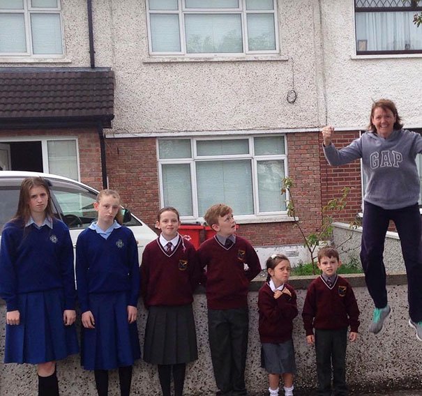 Γέλιο: Ετσι αντιδρούν οι γονείς, όταν επιστρέφουν τα παιδιά τους στο σχολείο [εικόνες] | iefimerida.gr 5