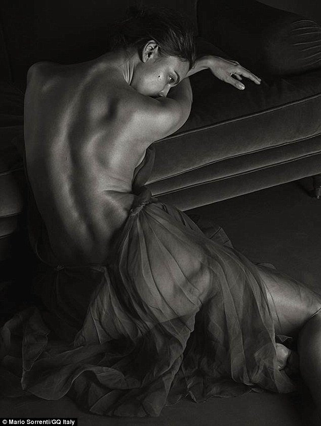 Η γυμνή αλήθεια της Ιρίνας Σάικ [εικόνες] | iefimerida.gr 8